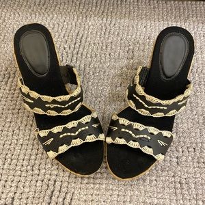 Super Cute Summer Sandals...Like New!!!